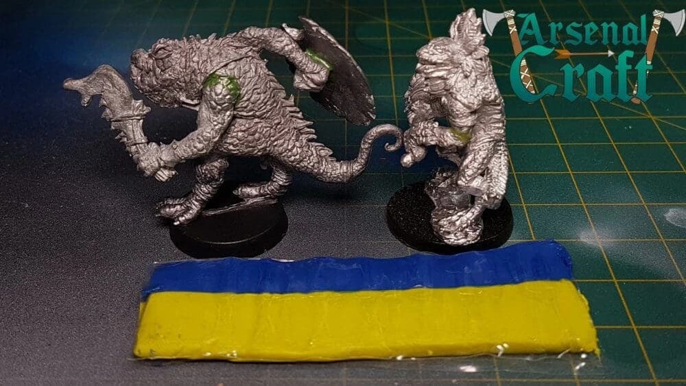 Como utilizar o Green Stuff para reparar suas miniaturas
