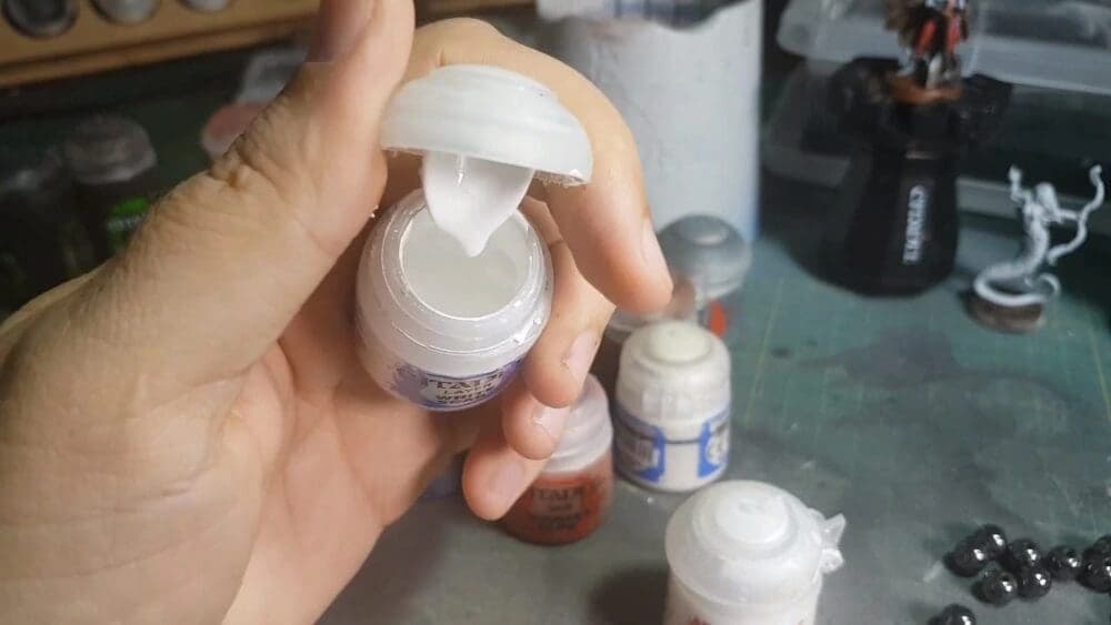 Misturar tinta com Pedras Hematita